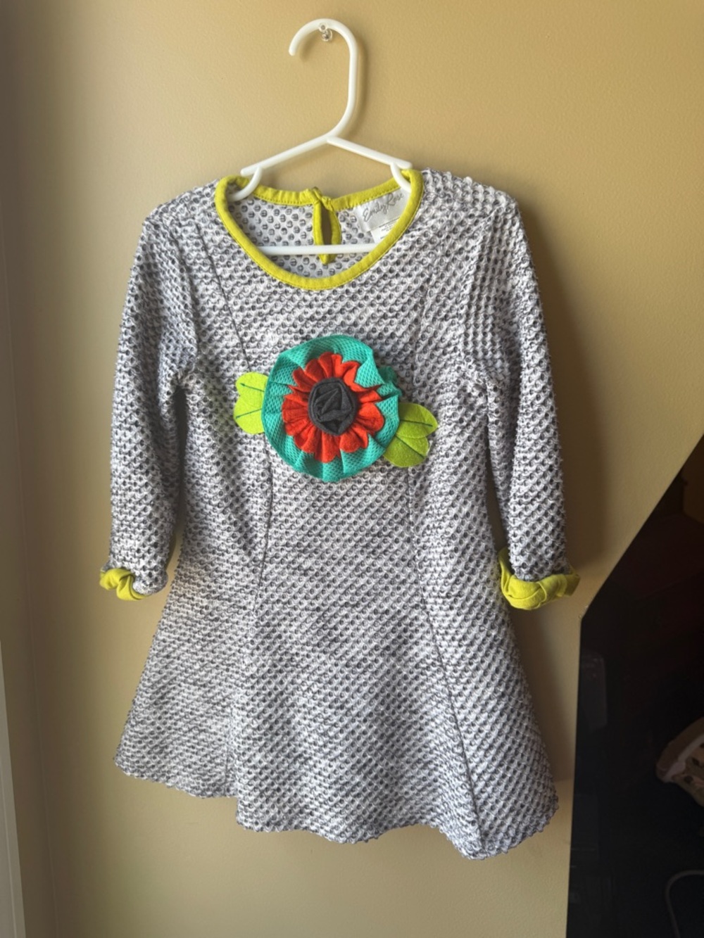 Emily Rose Textured Flower Dress | Girls 5 | Gray w/ Lime Trim